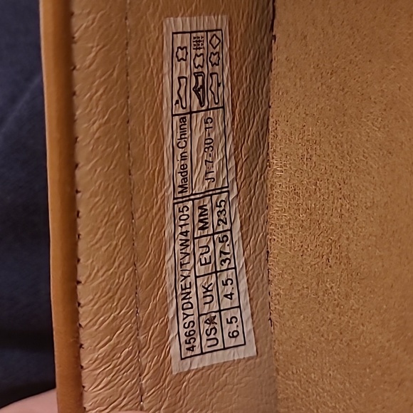 VIONIC camel flats - Picture 7 of 10